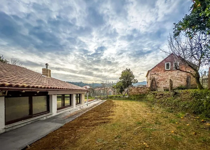 Casa Iria Dağ evi Lousame